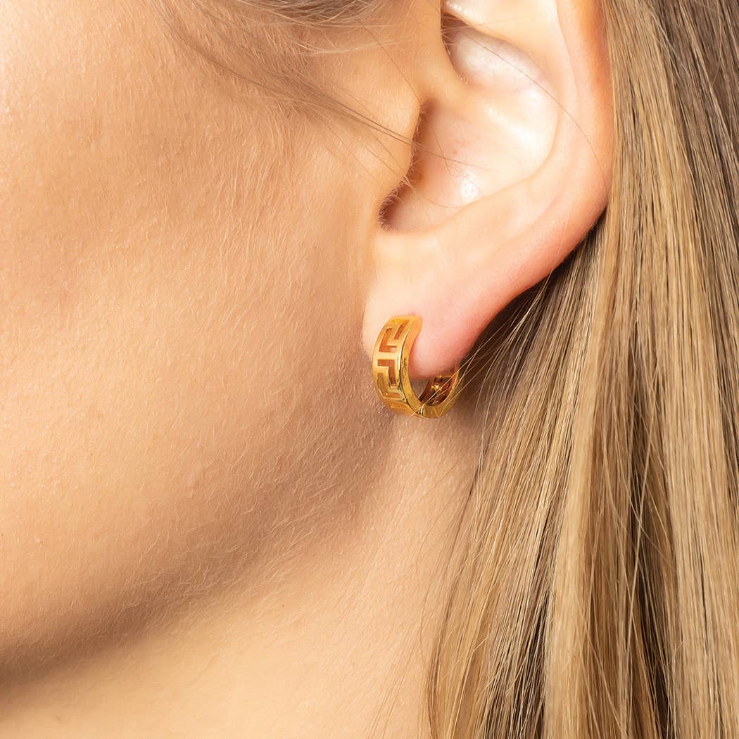 14K Gold-Dipped Carved Hoop Earring: GLD / ONE SIZE