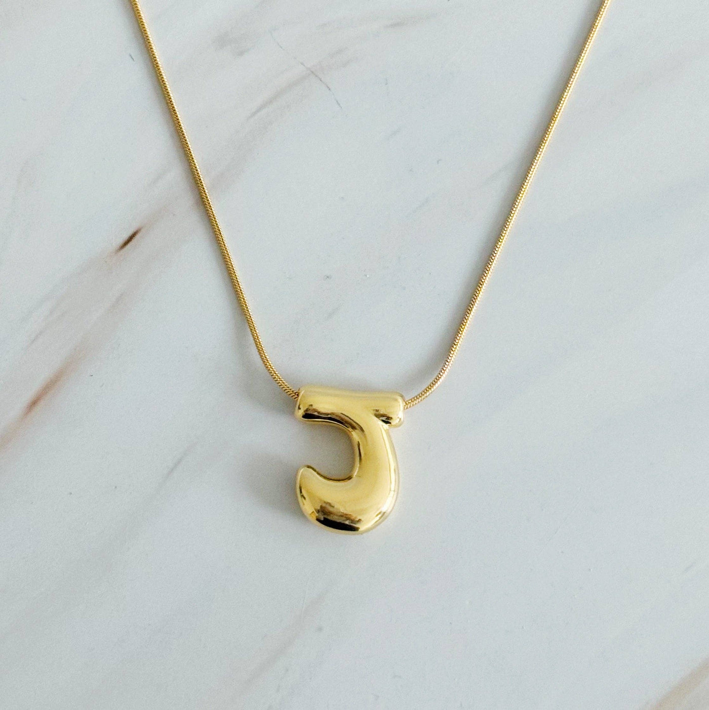 Balloon Letter Initial Necklace: Yellow Gold / V
