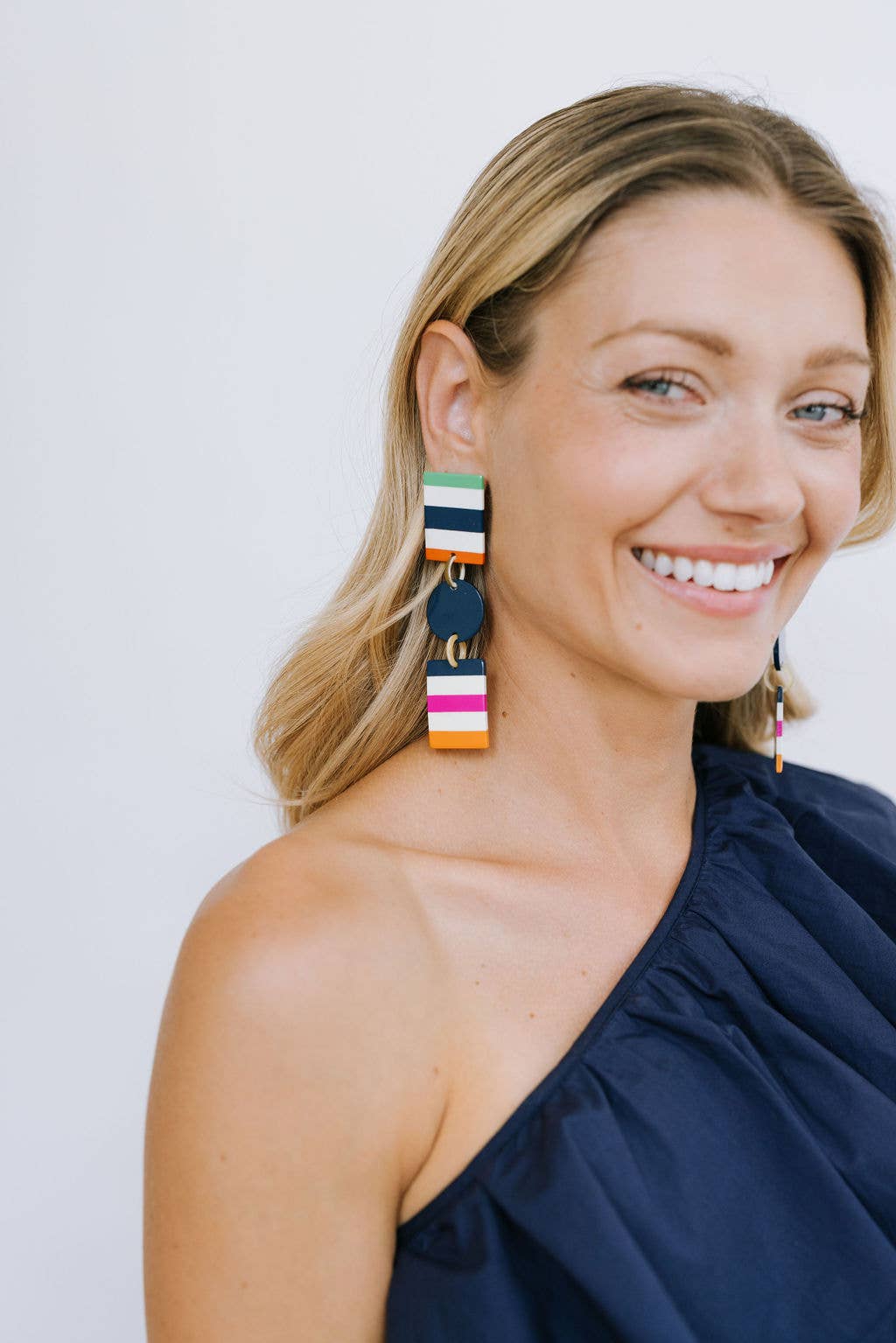 Rainbow Boardwalk Earrings-Sunshine Tienda