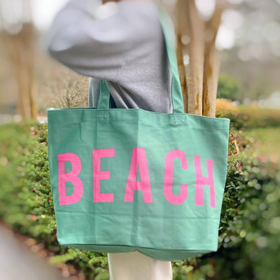 Well Made Beach Canvas Tote: Pink